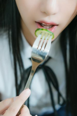 丰满少妇aaaaaa爰片毛片_4K完整视频观看