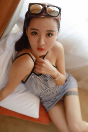 公在厨房扒开腿让我爽了在线观看_高清免费高清观看